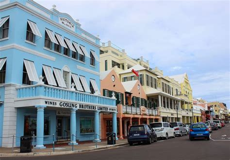 louis vuitton front street bermuda